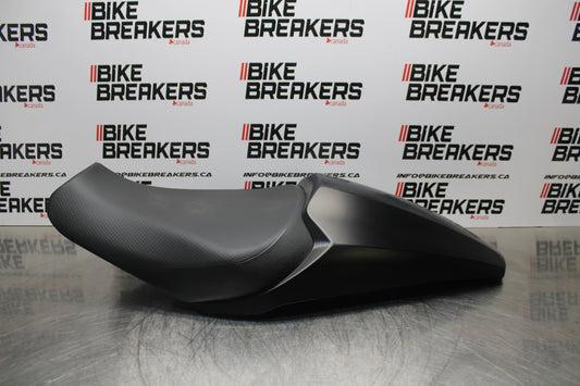 23-24 KAWASAKI NINJA ZX14R NEW!! FRONT REAR SEAT SADDLE & SOLO FAIRING BB153