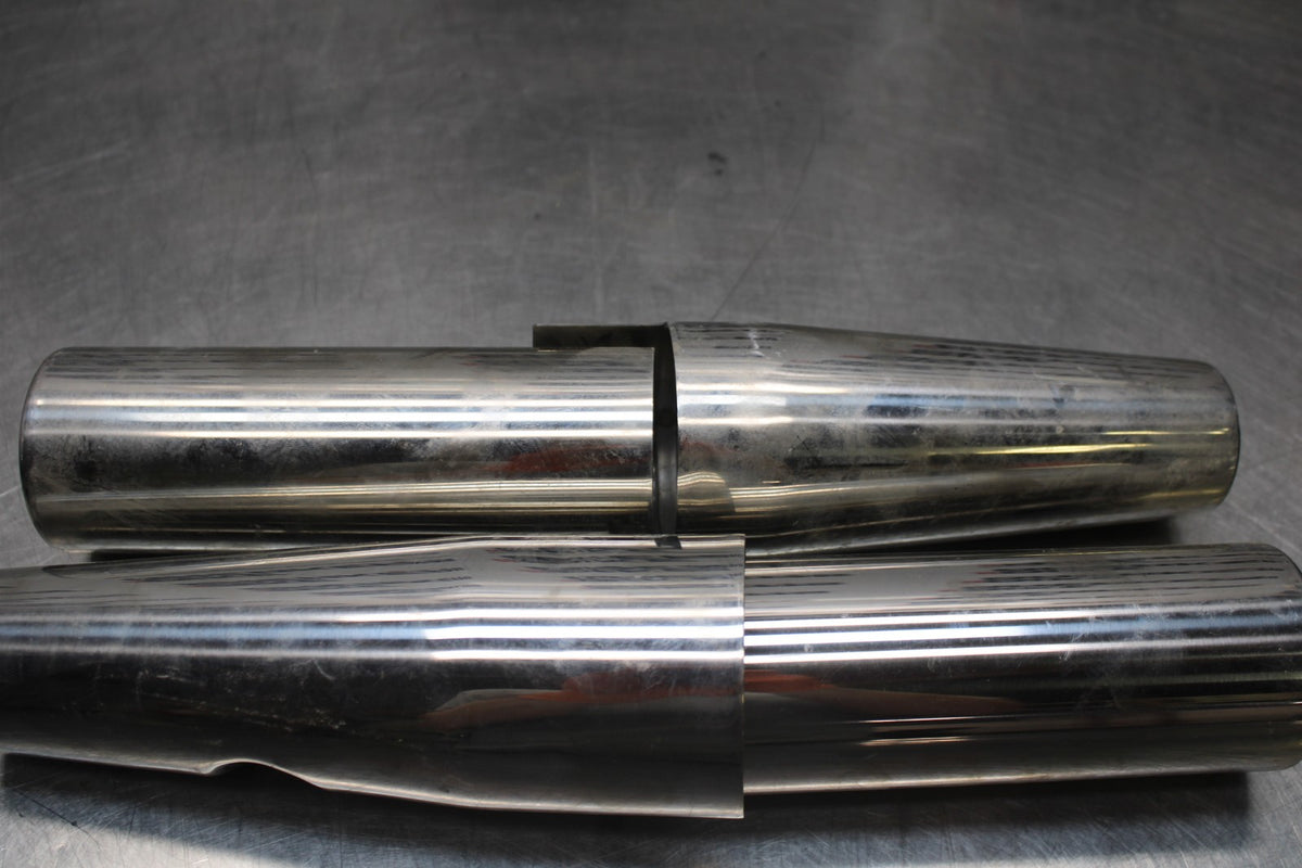 15 SUZUKI BOULEVARD C50 FRONT FORK COVER TOP GUARD SHIELD COWL  BB775