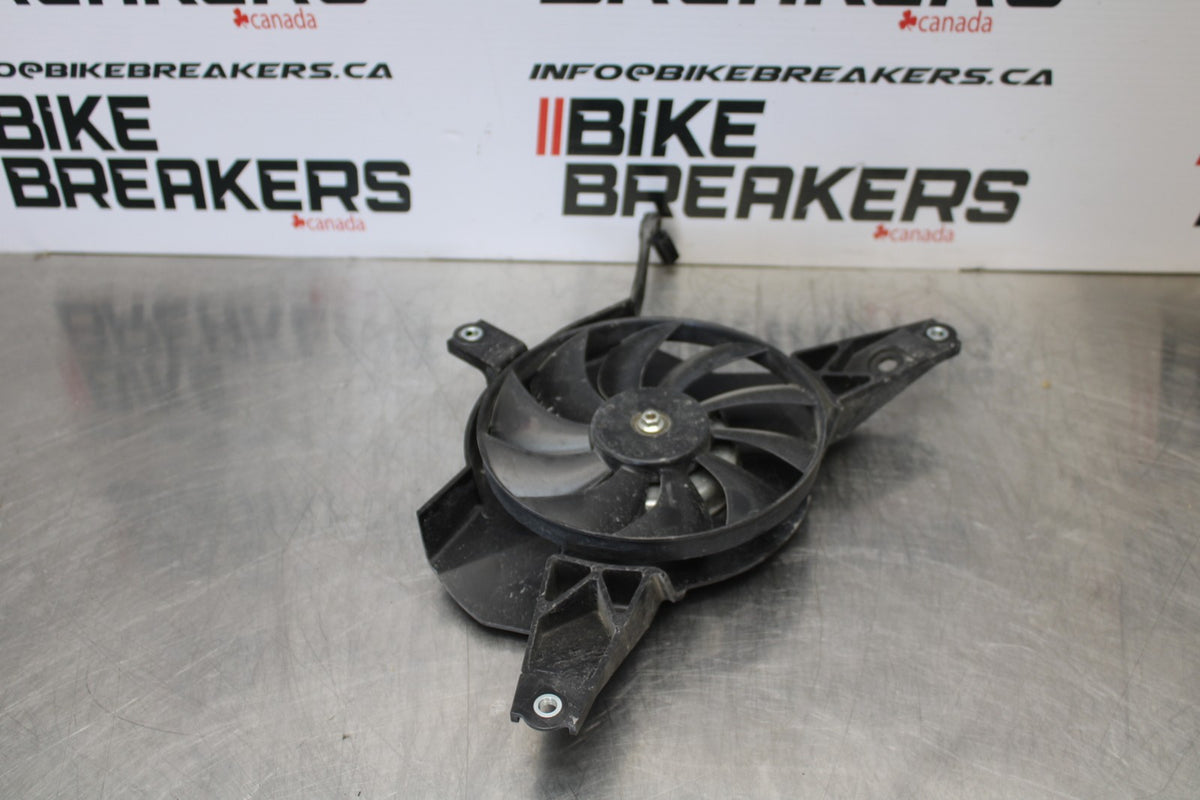 22-25 YAMAHA YZF R7 ENGINE RADIATOR COOLING FAN BB182