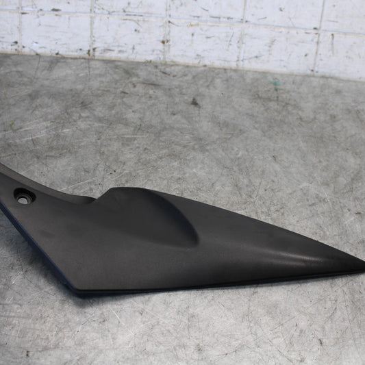 06-07 SUZUKI GSXR600 RIGHT GAS TANK FUEL CELL PANEL COVER TRIM COWL  BB543