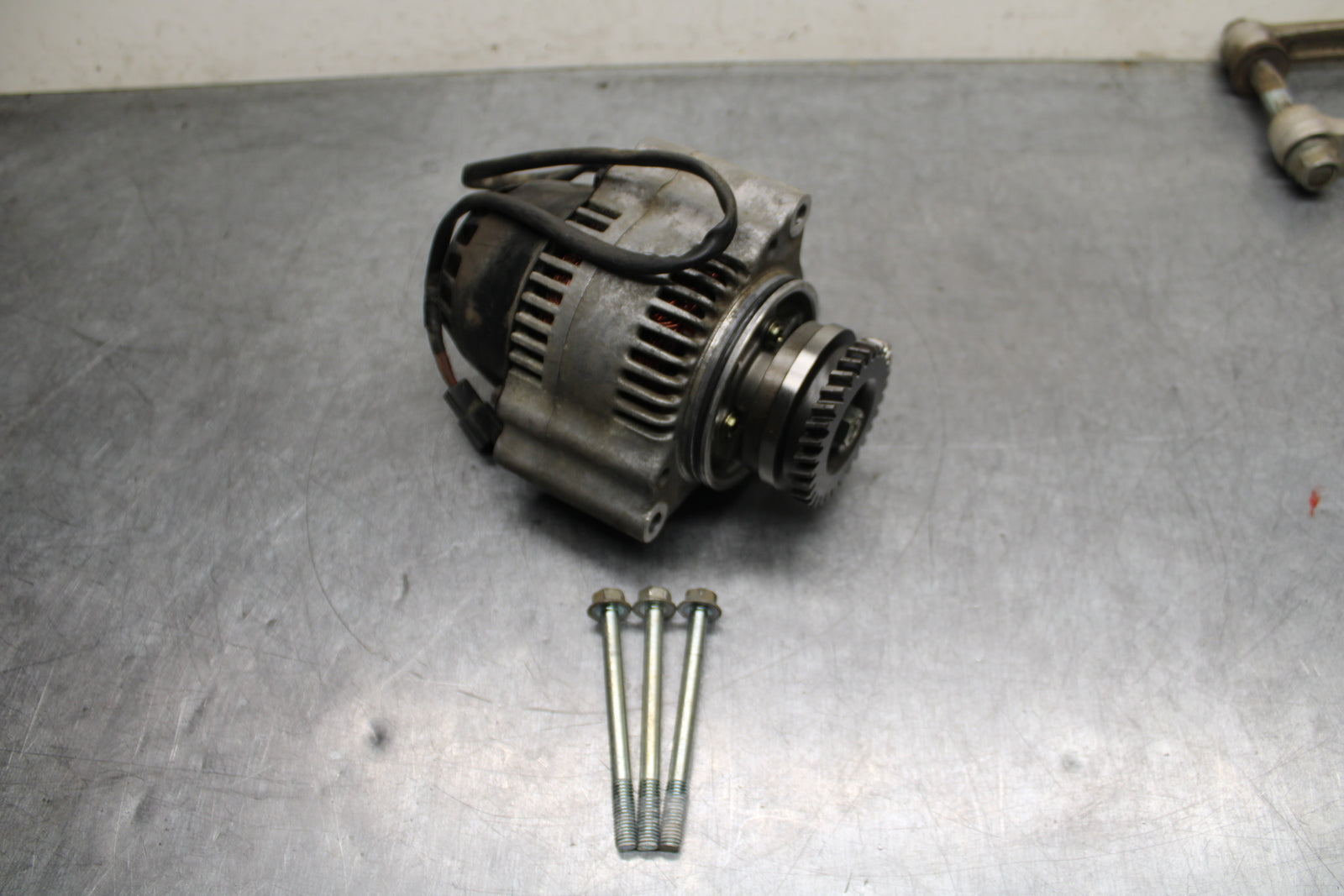 91-92 SUZUKI GSXR750 M  ENGINE MOTOR GENERATOR ALTERNATOR BB125