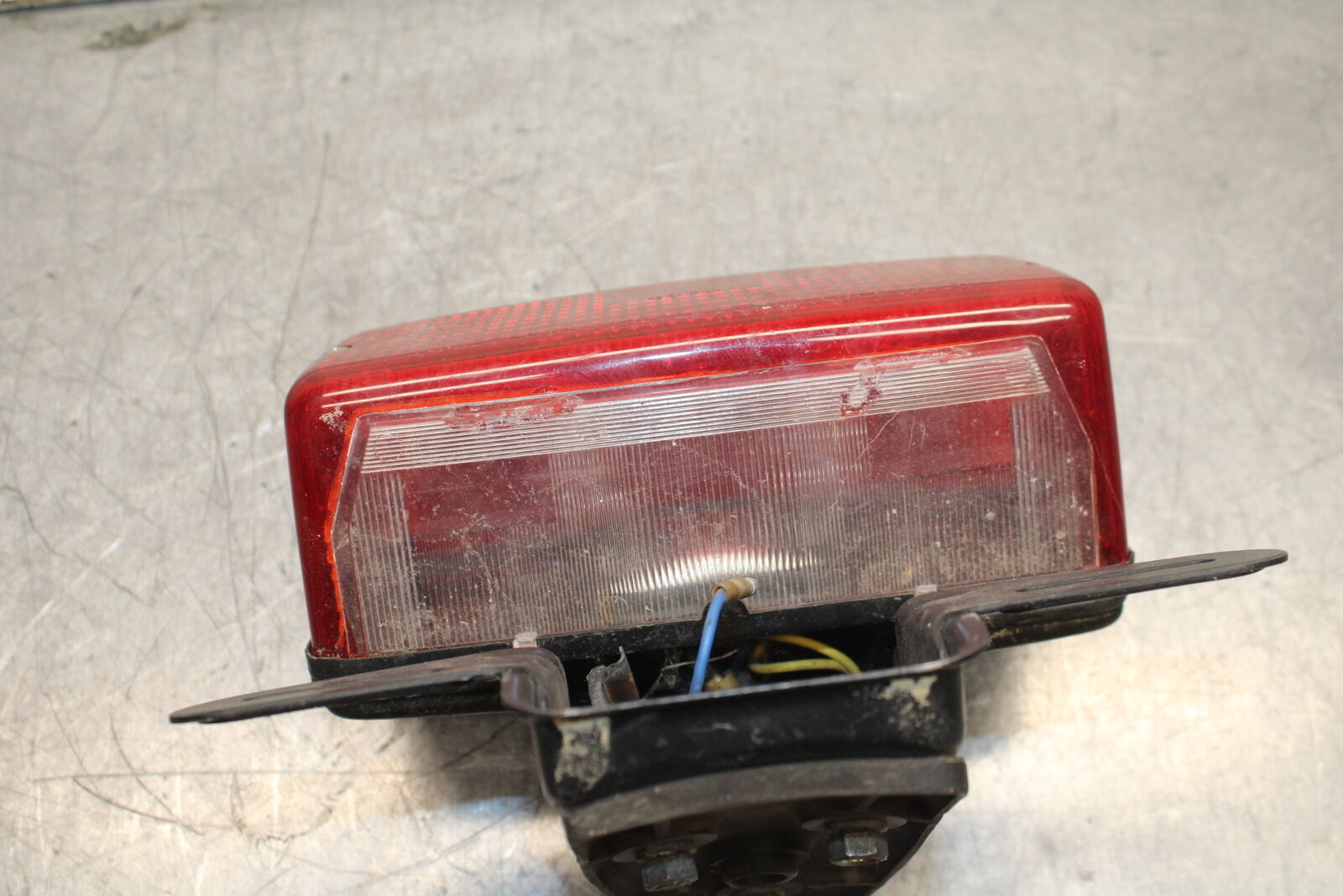 78-81 YAMAHA XS1100 REAR TAIL TAILLIGHT BACK BRAKE LIGHT BB107