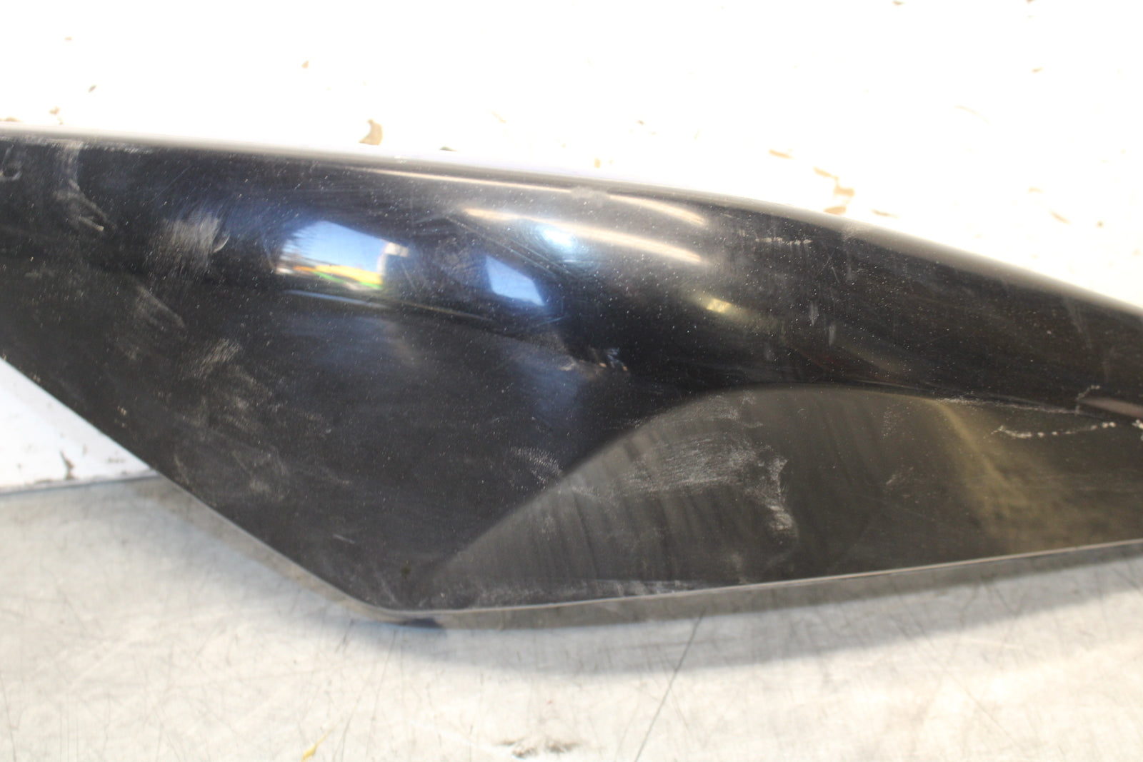 07-09 YAMAHA FZ6 RIGHT REAR BACK TAIL FAIRING COWL SHROUD BB713