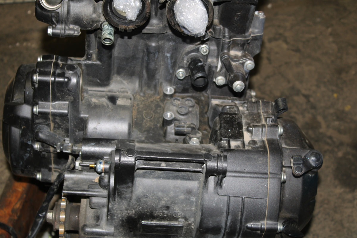 13-15 HONDA CBR500R ENGINE MOTOR BB704