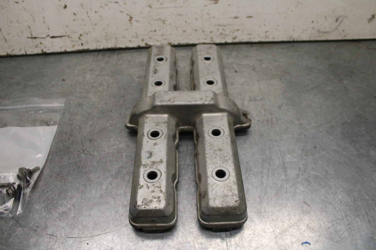96-07 YAMAHA YZF600R ENGINE TOP END CYLINDER HEAD COVER  BB746