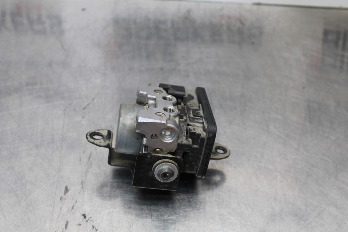 13-17 KAWASAKI NINJA 300 EX300 ABS ABS PUMP UNIT MODULE BB189