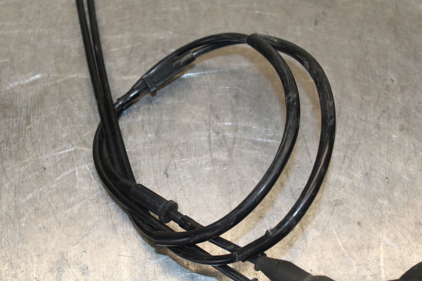 19-23 KAWASAKI NINJA ZX6R THROTTLE CABLE LINE HOUSING GUIDE BB701