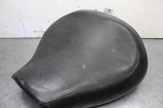05-09 SUZUKI BOULEVARD C90 FRONT DRIVERS SEAT BB692