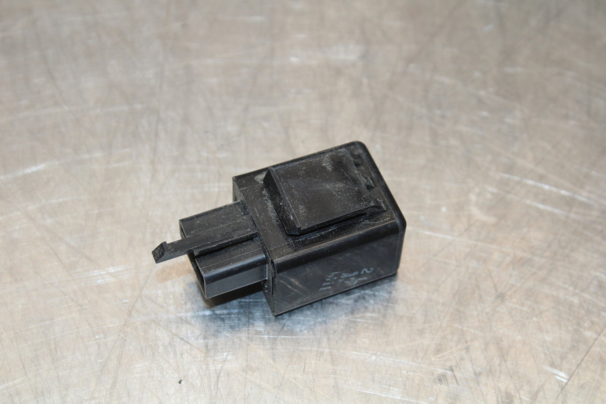 09-15 YAMAHA FZ6R TURN SIGNAL BLINKER RELAY FLASHER SWITCH BB161