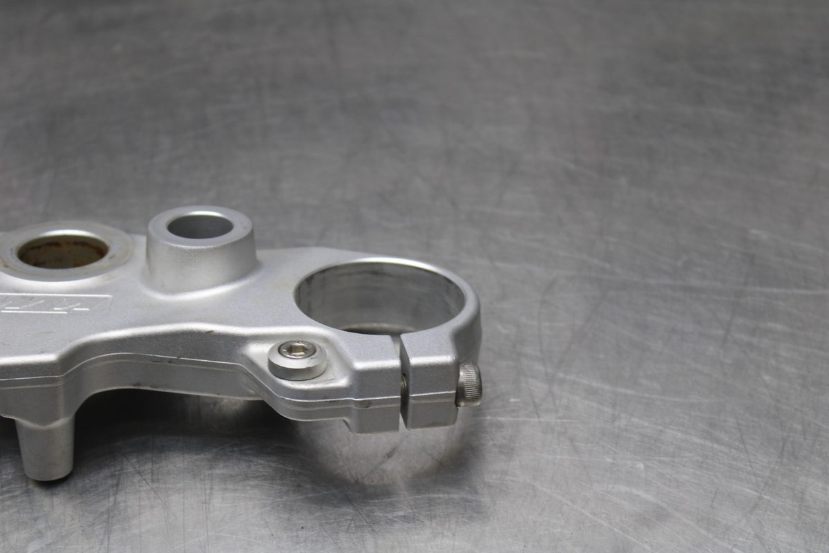 13-16 KTM 390 DUKE FORKS UPPER TRIPLE TREE CLAMP BB815