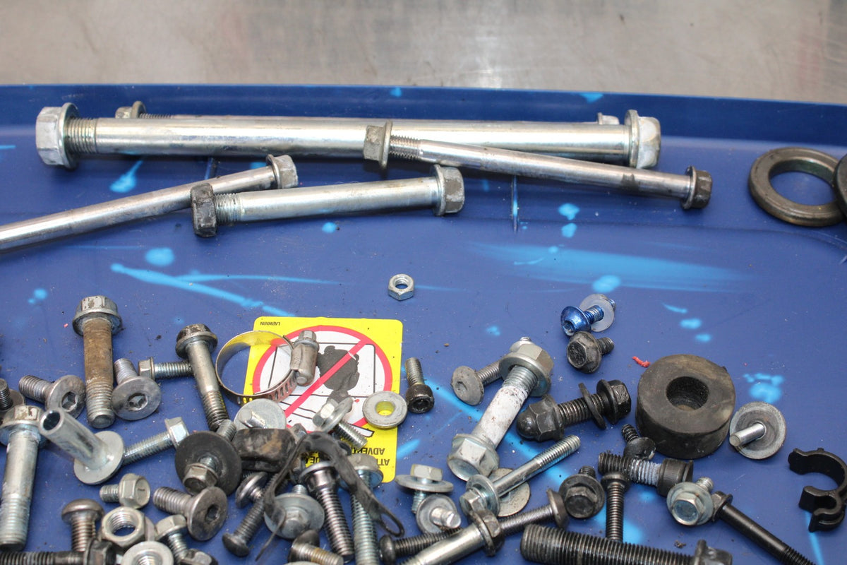 13-17 KAWASAKI NINJA 300 EX300 ABS MOUNTING BOLTS HARDWARE MOTOR SCREWS BB189