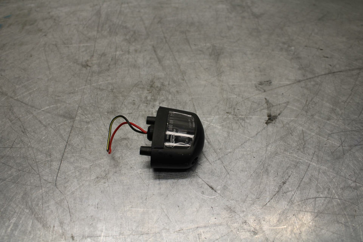 10-13 KAWASAKI Z1000 LICENSE PLATE LIGHT  BB421