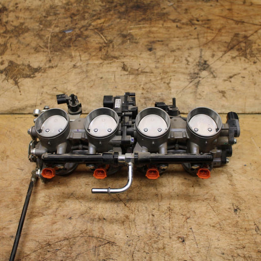 19-20 KAWASAKI NINJA ZX6R MAIN FUEL INJECTORS / THROTTLE BODIES BB338