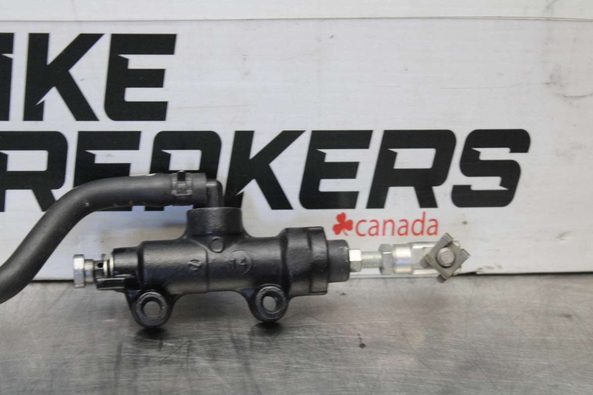 12 TRIUMPH STREET TRIPLE R REAR BACK BRAKE MASTER CYLINDER W RESERVOIR BB914