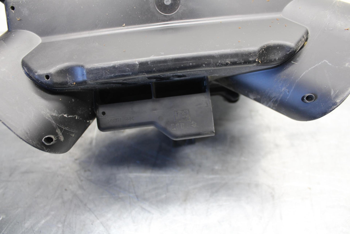 15-21 SUZUKI GSXR600 AIRBOX AIR INTAKE FILTER BOX BB463