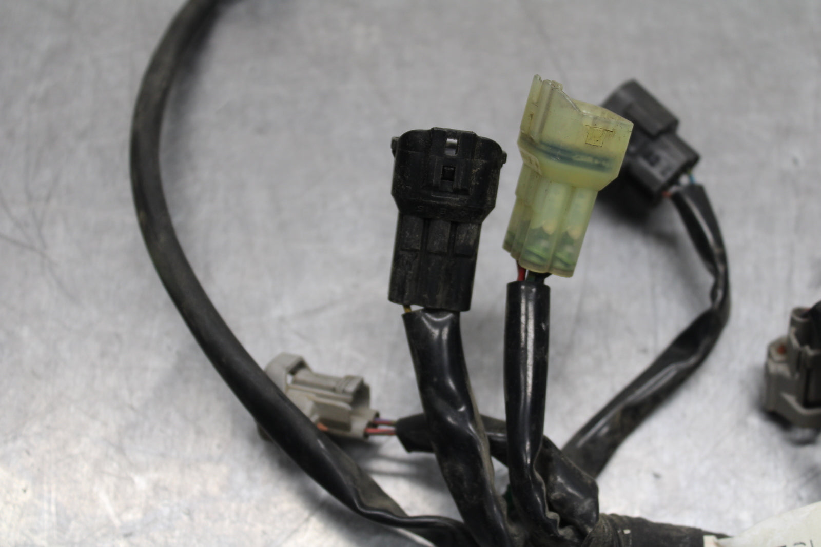 03-05 YAMAHA YZF R6  INJECTOR WIRING HARNESS WIRE LOOM BB751