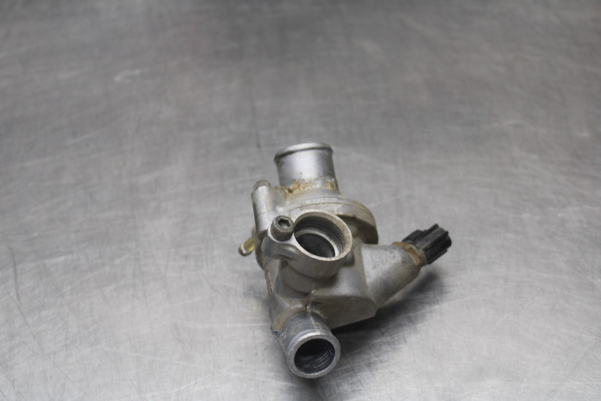 03 YAMAHA YZF R1 THERMOSTAT W HOUSING ASSEMBLY BB895