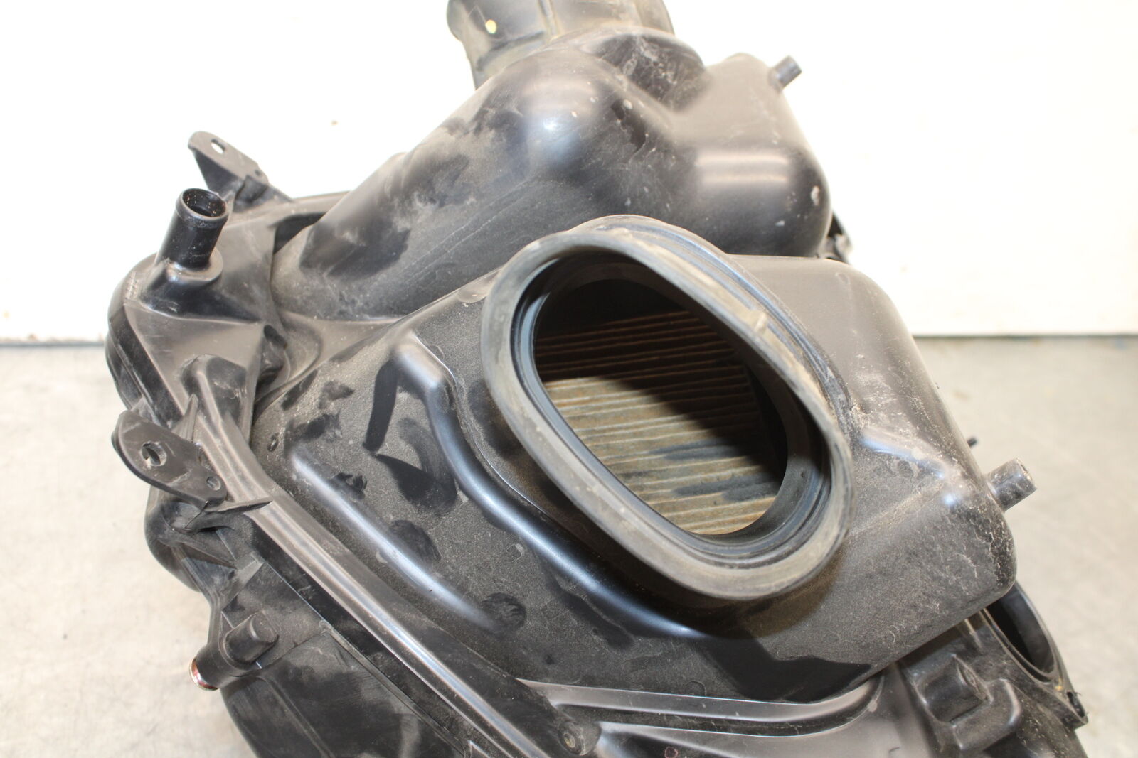 05-06 HONDA CBR600RR AIRBOX AIR INTAKE FILTER BOX  BB655