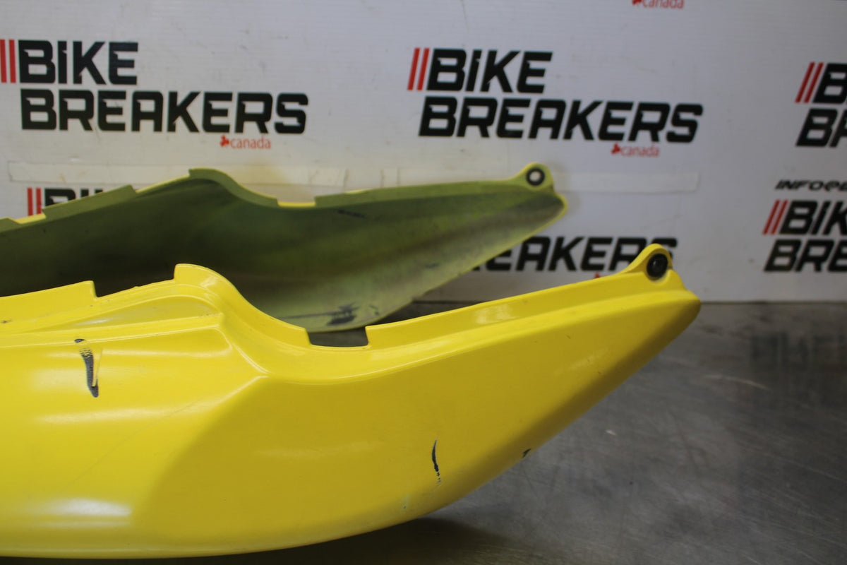 98-05 HONDA SUPER HAWK 1000 VTR1000F REAR BACK TAIL FAIRING COWL SHROUD BB924