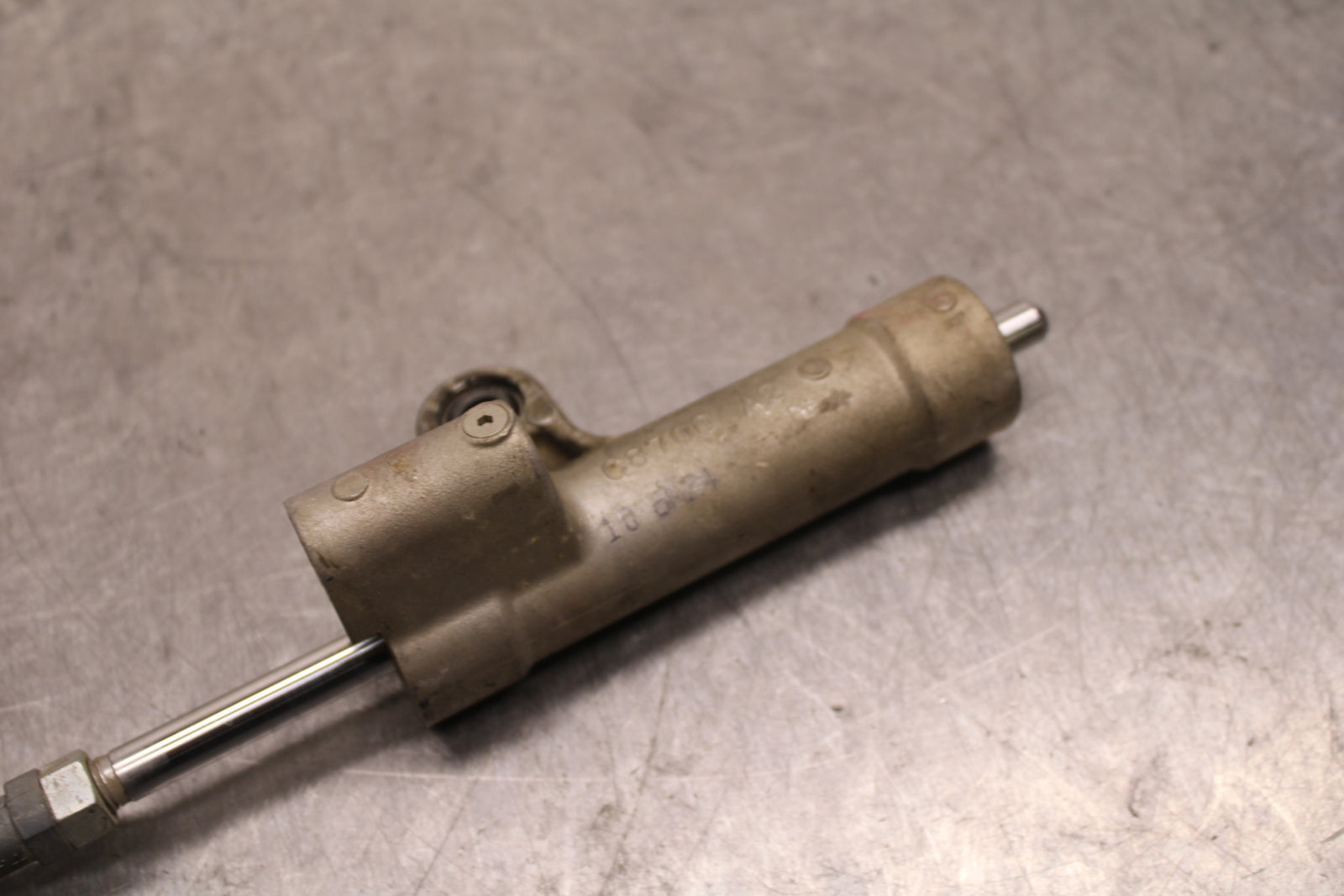 06-07 SUZUKI GSXR750 STEERING DAMPER STABILIZER BB132