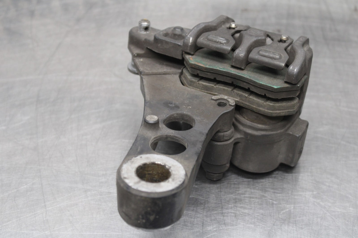 84 HONDA INTERCEPTOR 1000 VF1000F REAR BACK BRAKE CALIPER W MOUNT BRACKET BB878