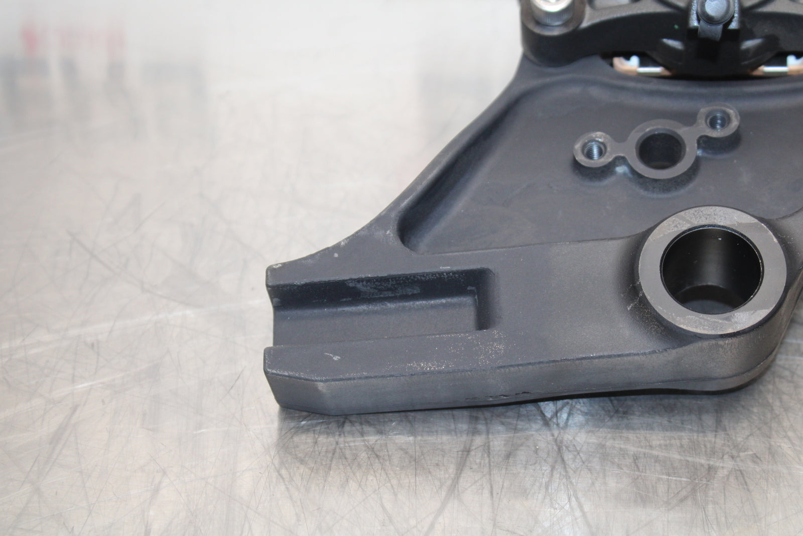 23-24 KAWASAKI NINJA ZX14R NEW!! REAR BACK BRAKE CALIPER W MOUNT BRACKET BB153