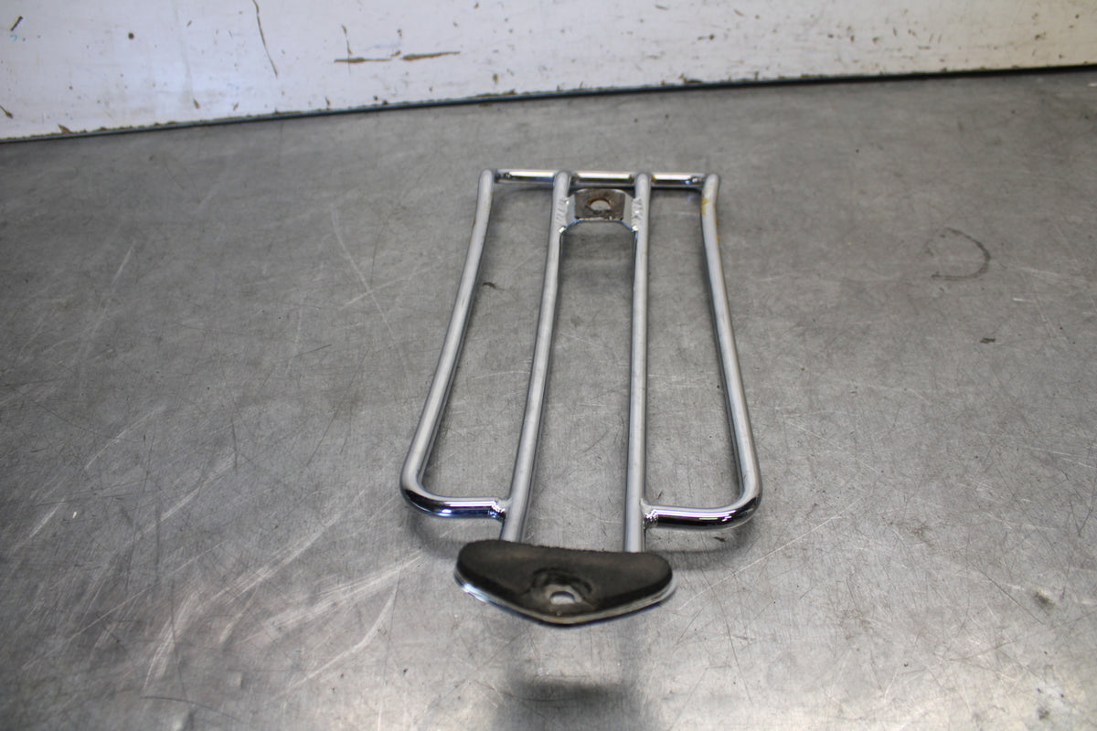 04-16 HARLEY-DAVIDSON SPORTSTER 883 REAR BACK LUGGAGE RACK CARRIER BB680