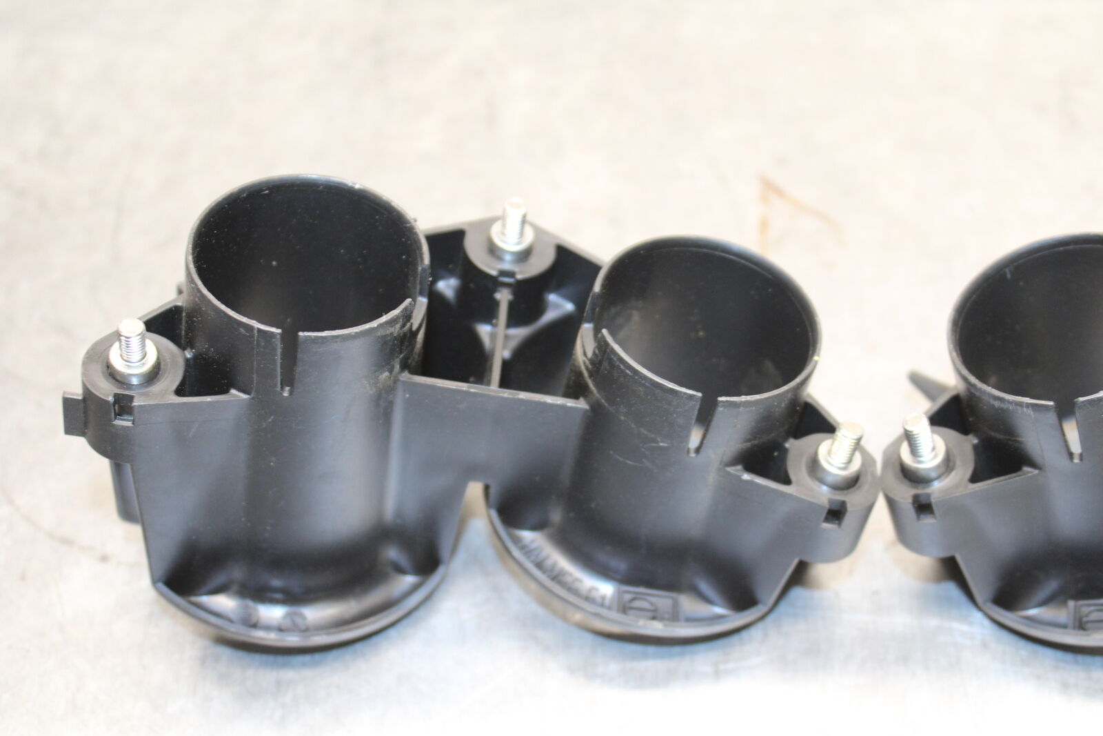 03-04 HONDA CBR600RR AIRBOX INTAKE VELOCITY STACKS BB114