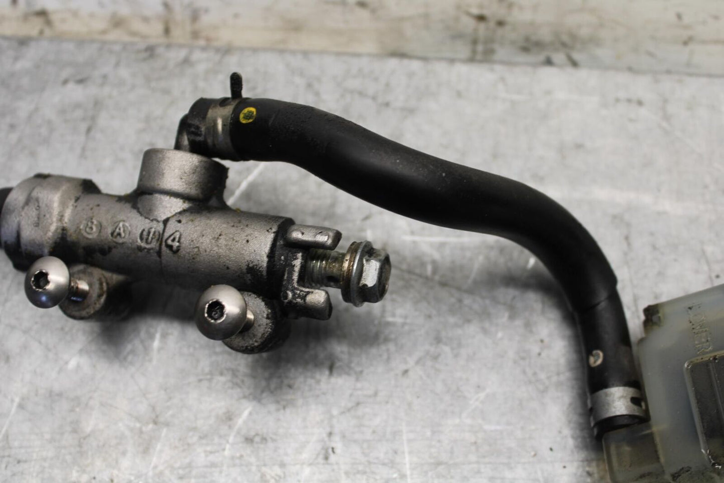 08-10 SUZUKI GSXR750 REAR BACK BRAKE MASTER CYLINDER W RESERVOIR BB58