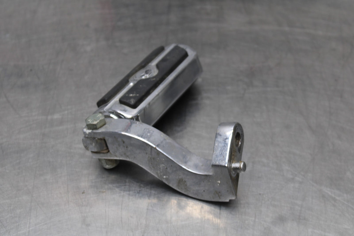 08 HARLEY-DAVIDSON ELECTRA GLIDE POLICE EFI FLHTPI REAR PASSENGER FOOT PEG BB816