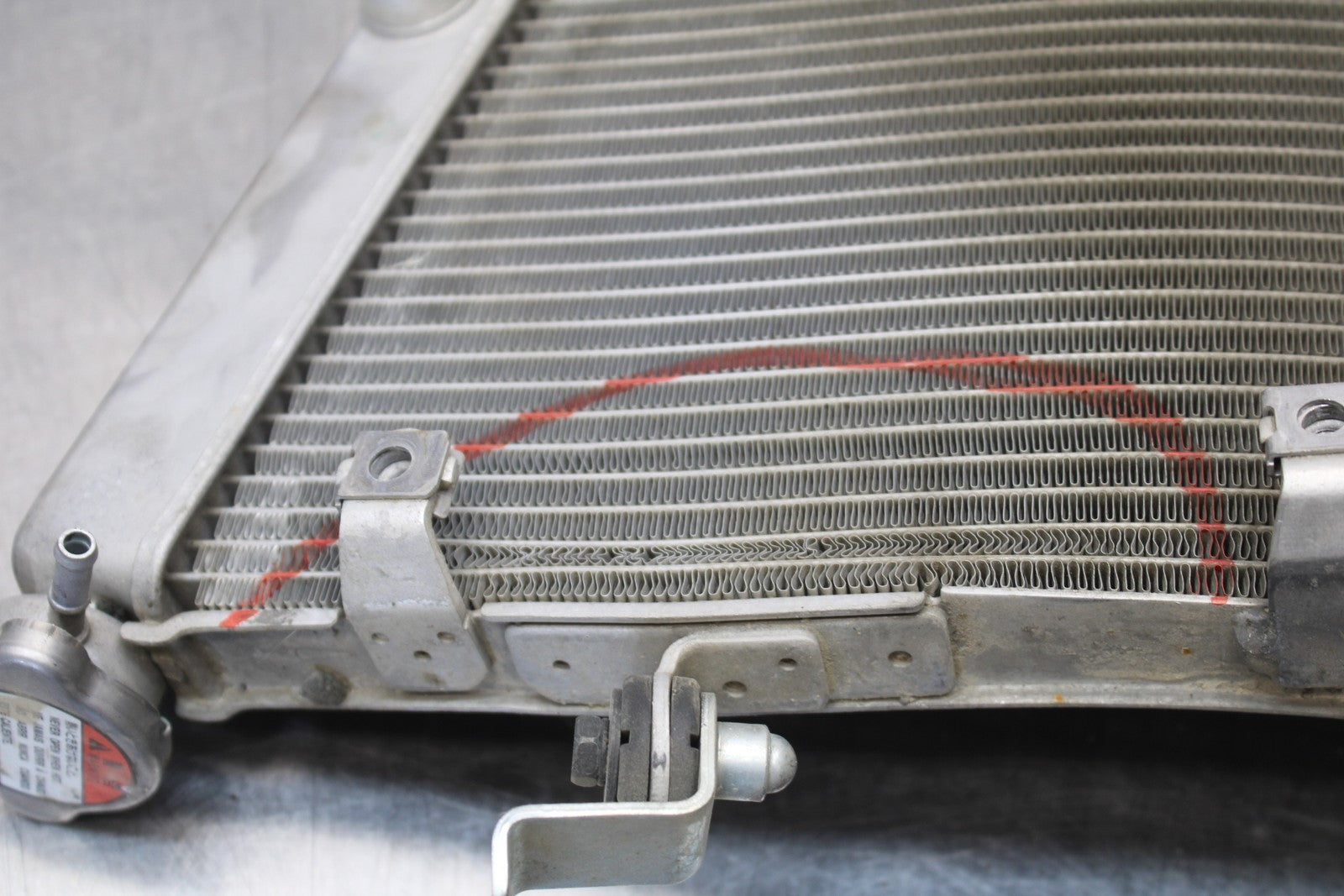 11-22 SUZUKI GSXR 600  ENGINE RADIATOR MOTOR COOLER COOLING RADIATER BB193