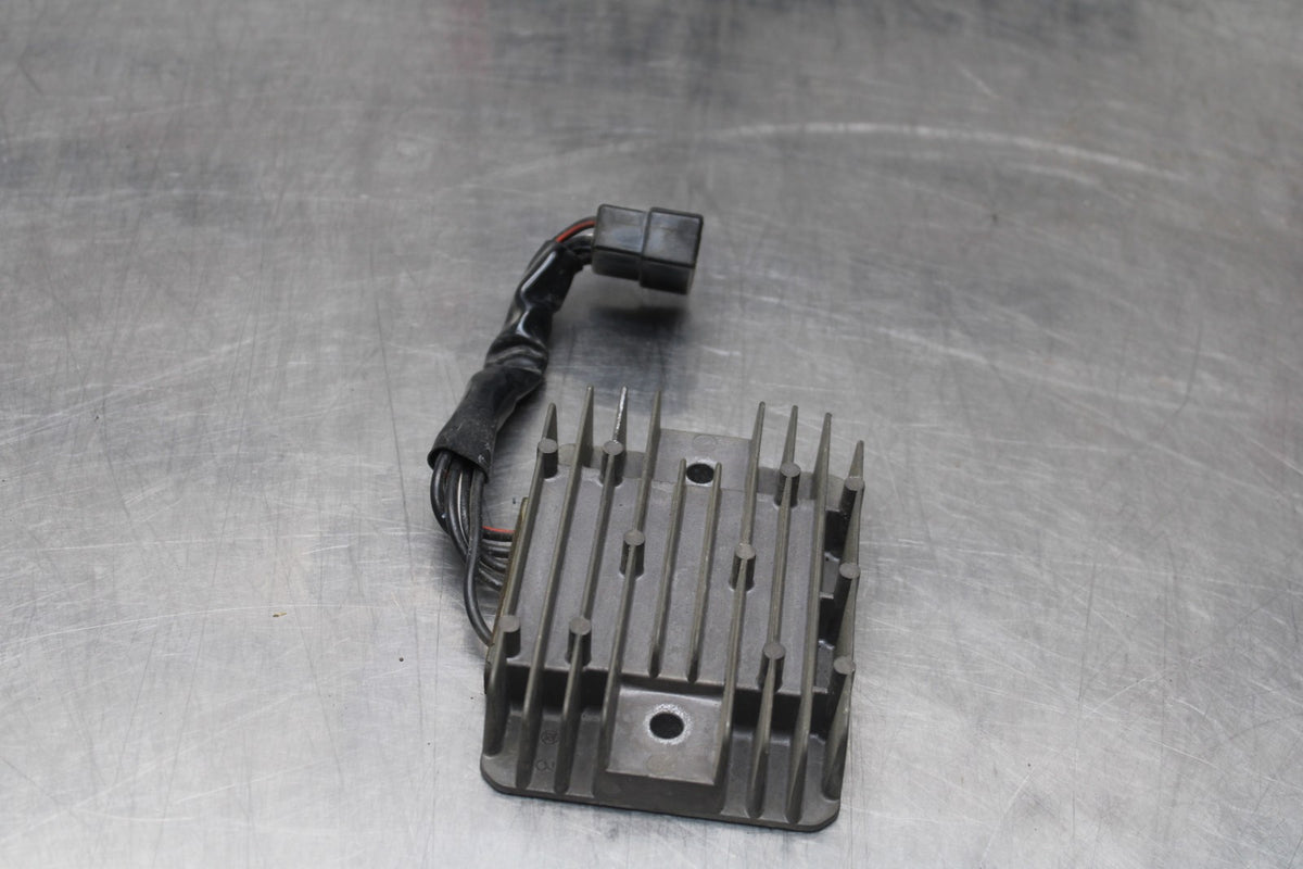 04-05 SUZUKI GSXR600 RECTIFIER VOLTAGE REGULATOR BB792