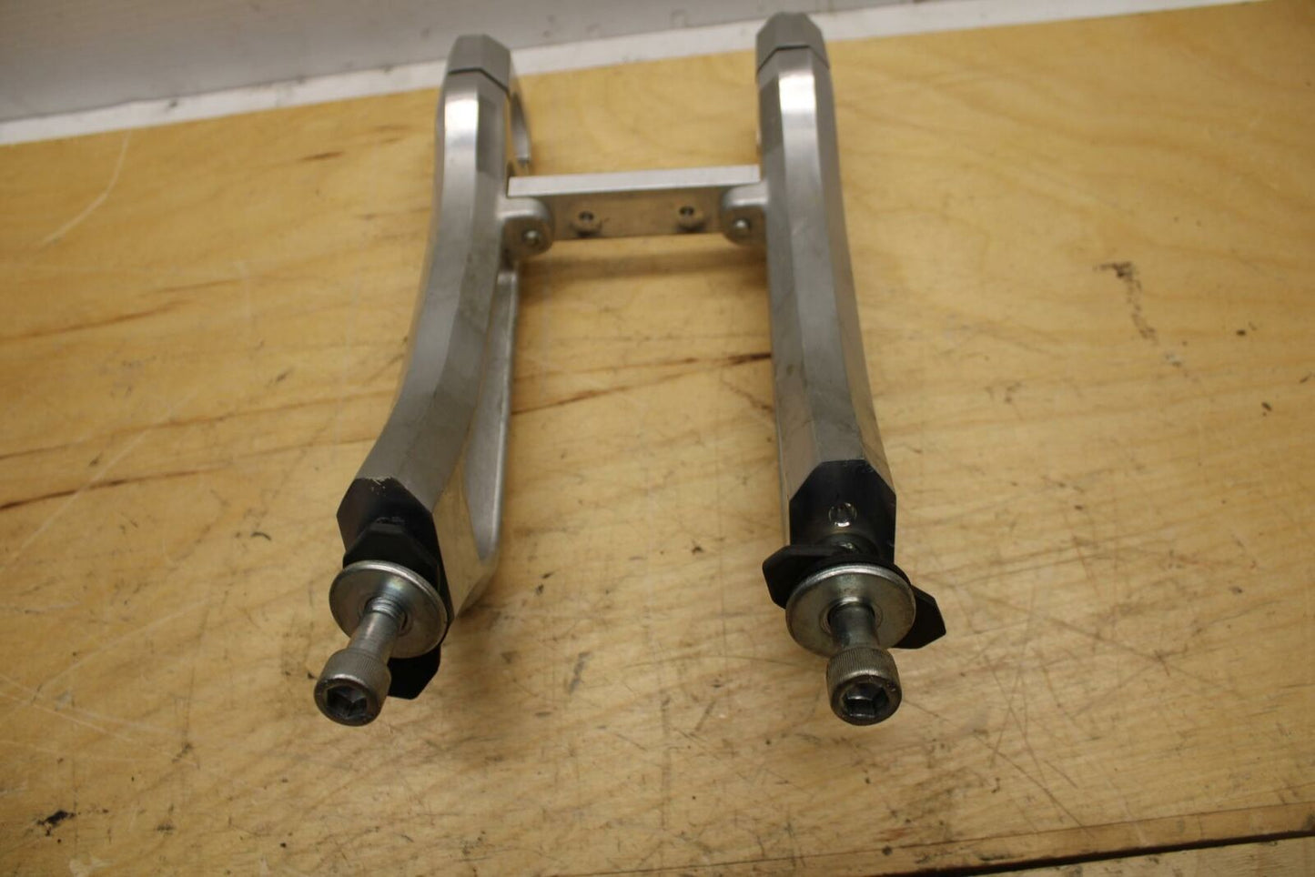 09-10 SUZUKI BOULEVARD M109R HANDLEBAR RISERS BB318
