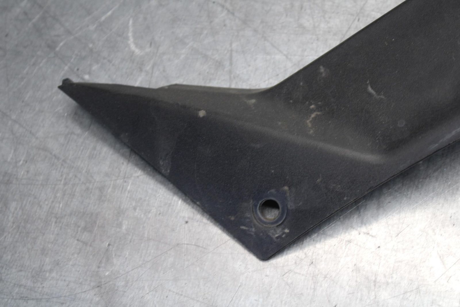 15-16 KAWASAKI EX300 LEFT AND RIGHT SET PAIR GAS TANK FUEL CELL PANEL TRIM BB635