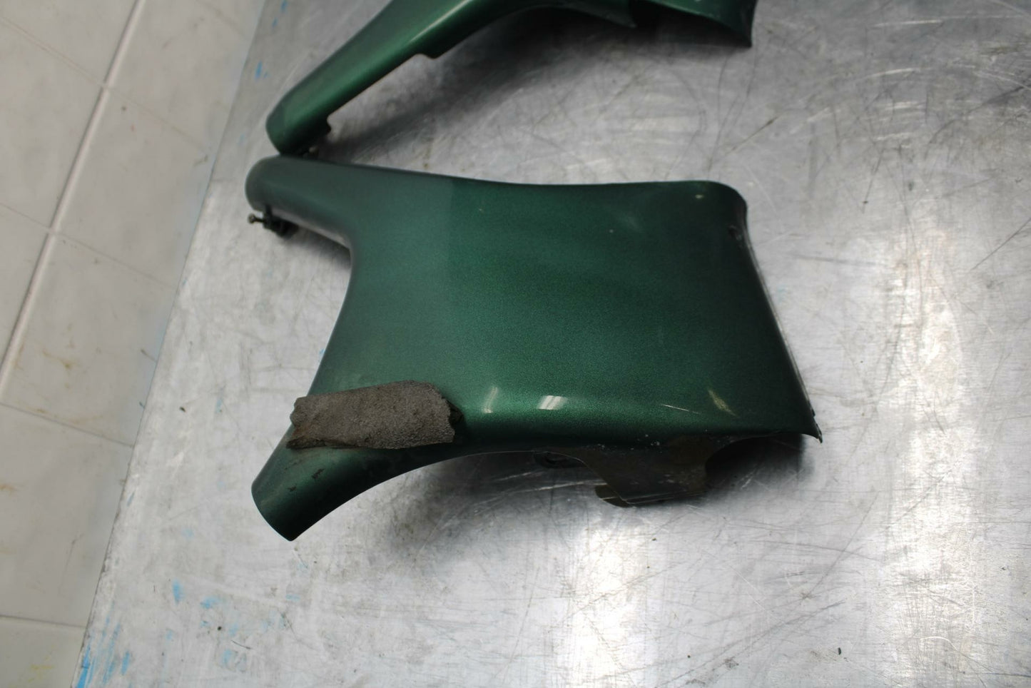 87-03 SUZUKI INTRUDER 1400 VS1400GLP FRAME COVER COWL BB412