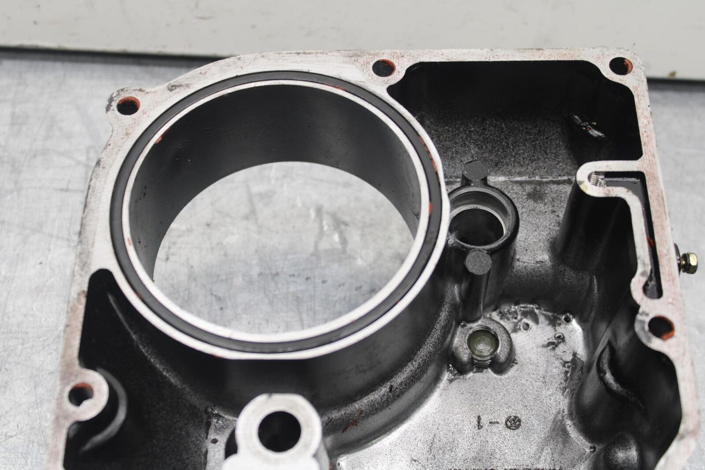 1985 Kawasaki Ninja 900R ZX900A ENGINE MOTOR BOTTOM OIL PAN COVER BB84