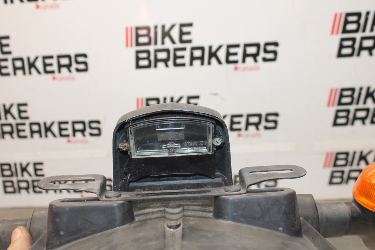 03 YAMAHA YZF R1 REAR BACK FENDER MUD GUARD BB895