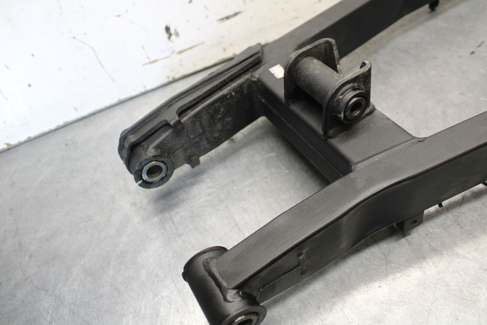 18-23 KAWASAKI NINJA 400 REAR SWINGARM BACK SUSPENSION SWING ARM BB660