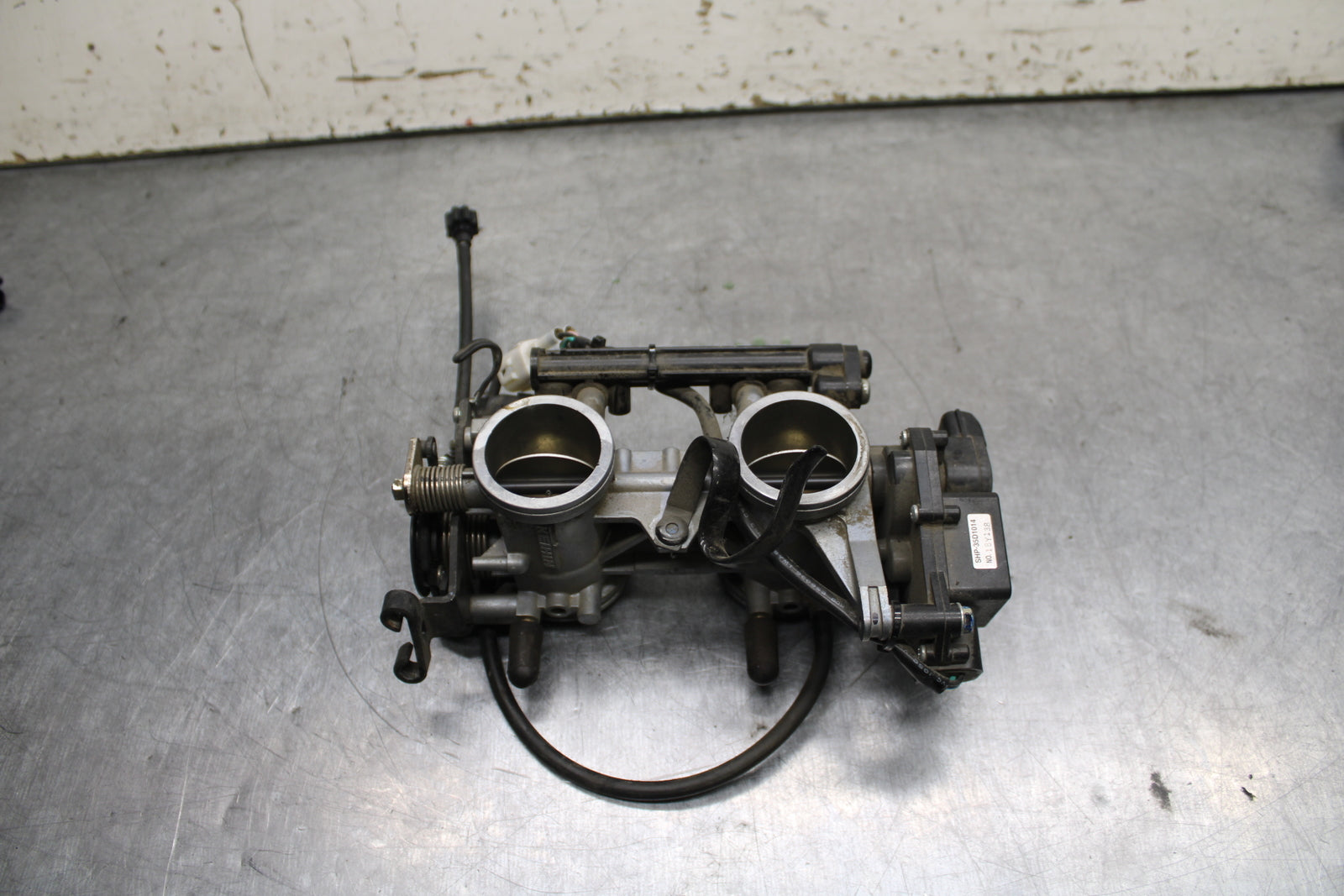 14-15 KAWASAKI NINJA 650 EX650F ABS MAIN FUEL INJECTORS / THROTTLE BODIES BB741