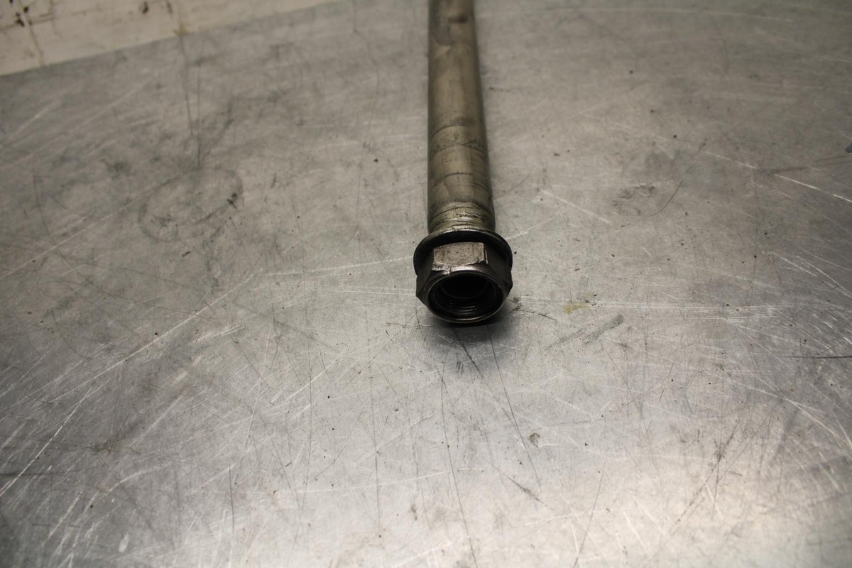 08-16 YAMAHA YZF R6 REAR AXLE  WHEEL RIM PIVOT BOLT AXEL 2C0-25381-10-00 BB465