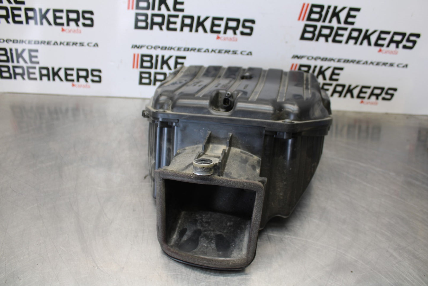 21-23 KAWASAKI NINJA ZX6R AIRBOX AIR INTAKE FILTER BOX BB179