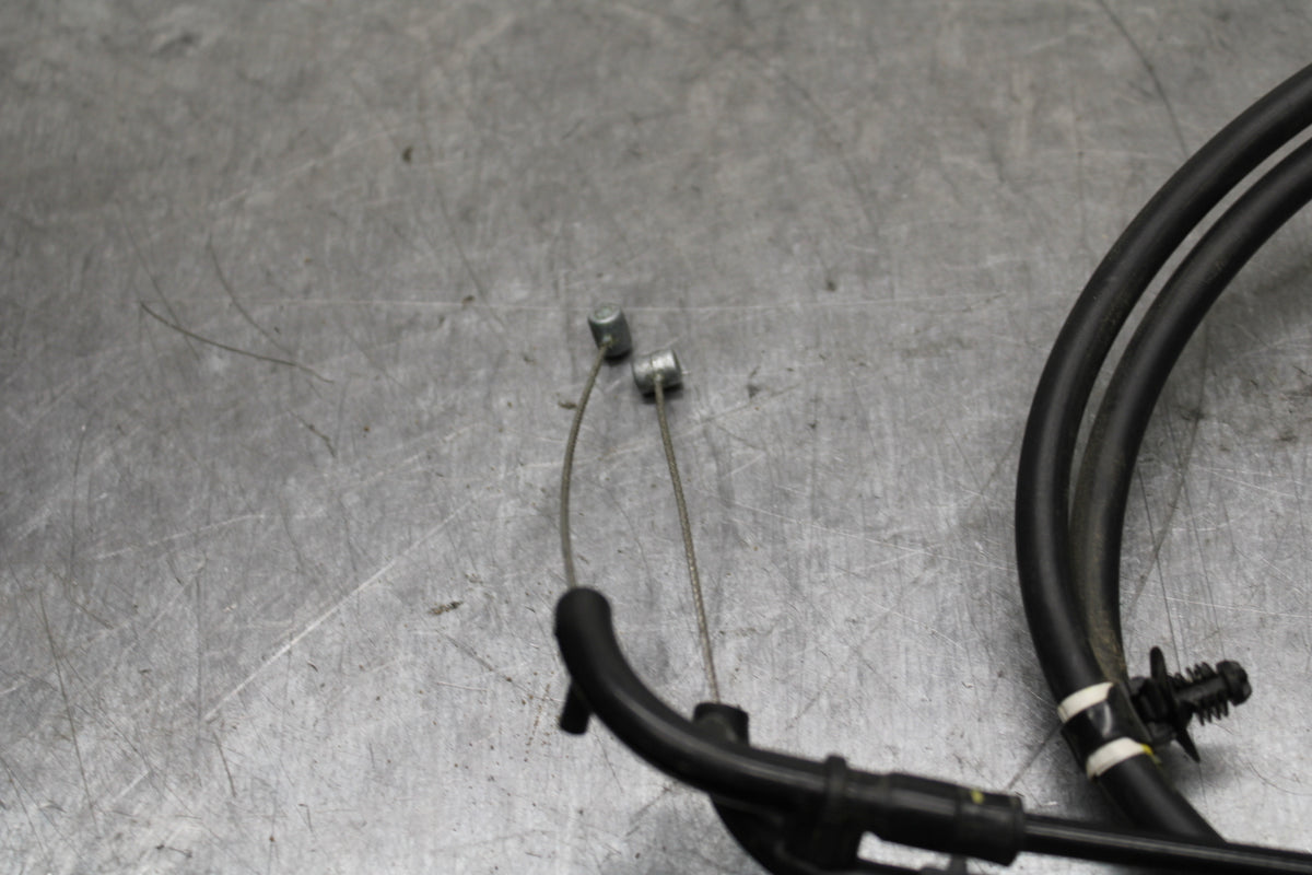 19-21 YAMAHA YZF R3 THROTTLE CABLES LINES BB121