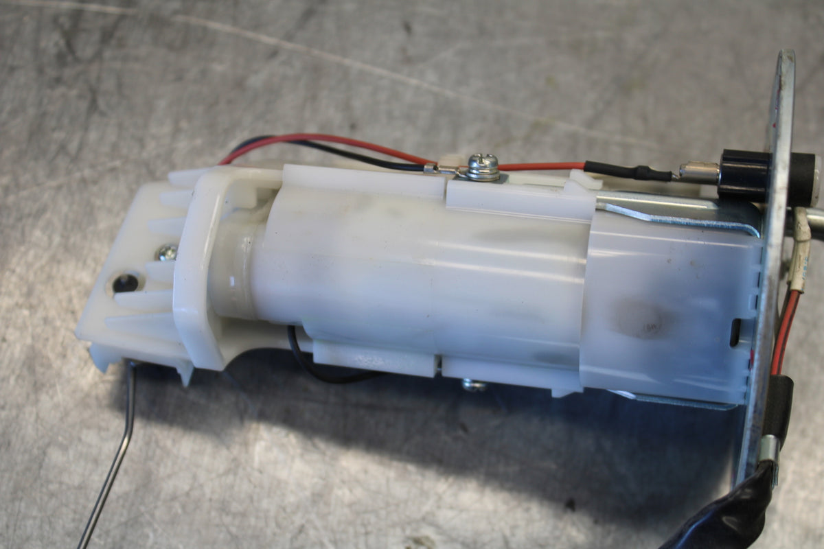 19-22 KAWASAKI Z400 FUEL PUMP GAS PETROL SENDER UNIT BB708