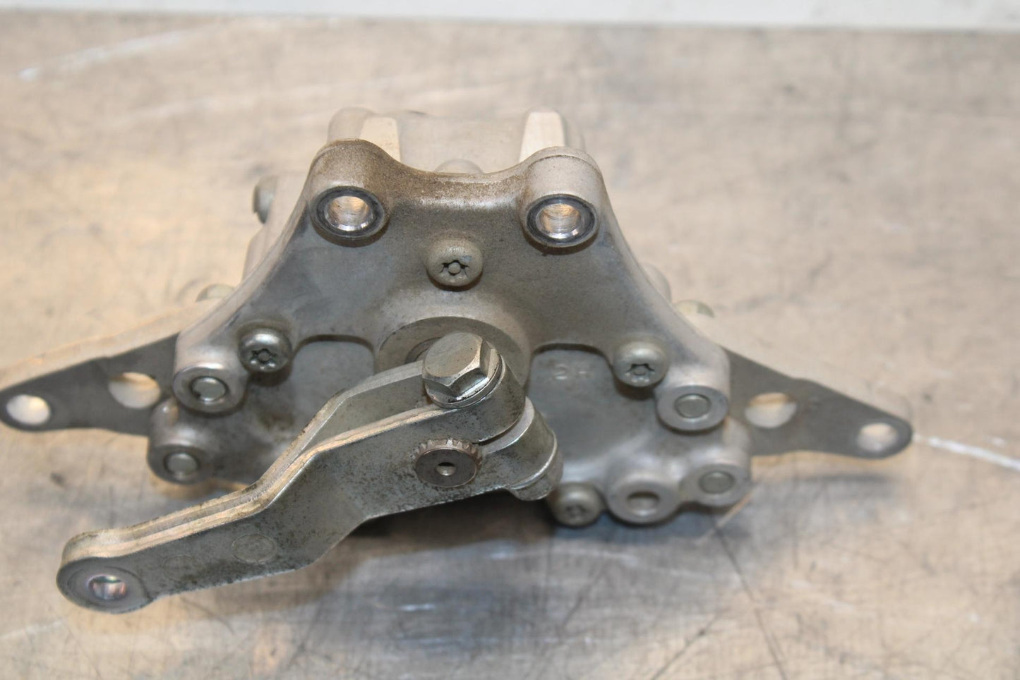2007 Honda CBR600RR STEERING DAMPER STABILIZER 53700-MFJ-D01 BB596