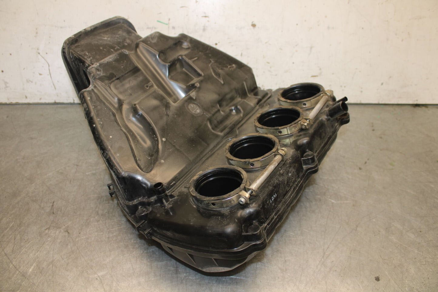 19-23 KAWASAKI NINJA ZX6R AIRBOX AIR INTAKE FILTER BOX BB701