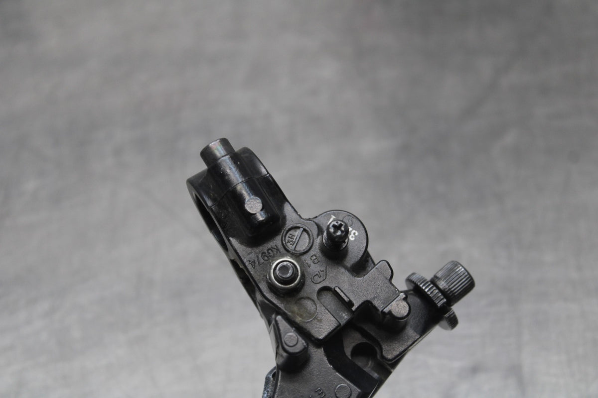 22 KAWASAKI NINJA 1000SX CLUTCH PERCH MOUNT WITH LEVER  BB780