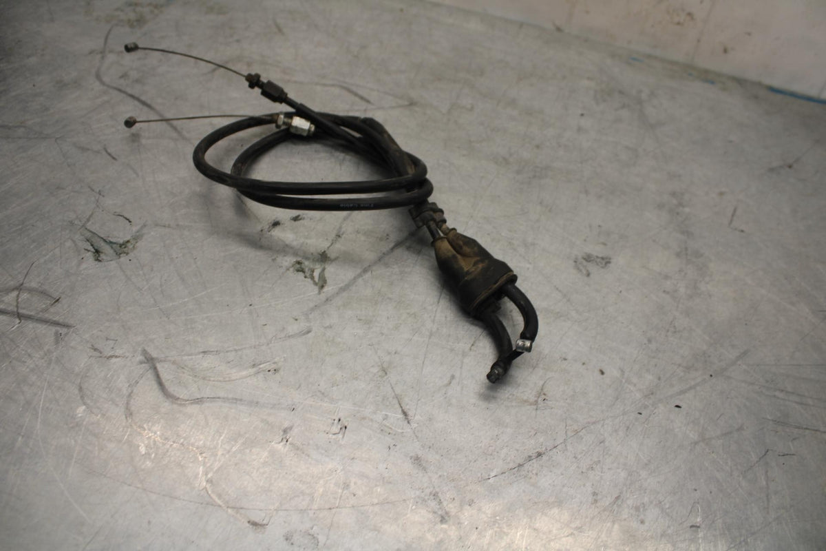 06-07 YAMAHA YZF R6 2c0 THROTTLE CABLES LINES BB423