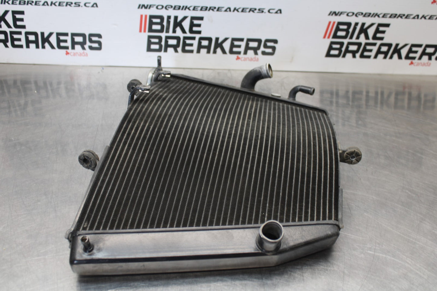 08-10 SUZUKI GSXR 600 ENGINE RADIATOR MOTOR COOLER COOLING RADIATER BB202