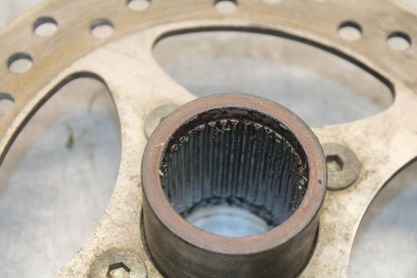 09-24 YAMAHA RAPTOR 700R REAR ROTOR BACK BRAKE DISC HUB BB654