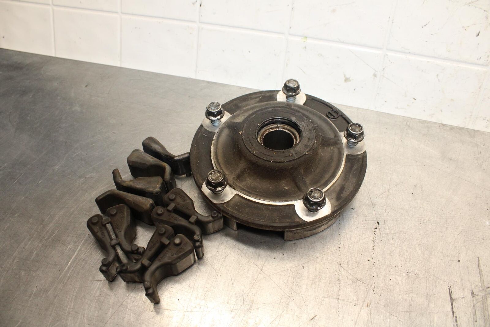 2008 Suzuki GSXR600 REAR HUB SHOCK DAMPERS CUSH ABSORBERS 64651-44G00 BB593
